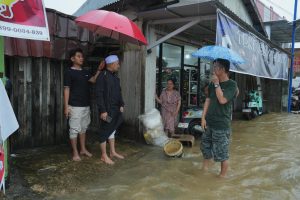 Tindaklanjuti Arahan Bupati, Wabup Bahsanudin Tinjau Lokasi Banjir di Simpang Empat