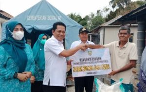 Pemerintah Kabupaten Balangan Salurkan Bantuan Perbaikan Rumah Pasca Bencana