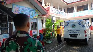 TNI dan Polri Kawal Penyaluran Program Makan Bergizi Gratis di HST