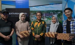Tiga Presenter Muda Raih Penghargaan di Stan Diskominfosan Balangan