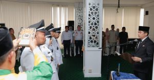 Empat Kades Antar Waktu Resmi Dilantik, Bupati Tanah Bumbu Tekankan Nilai Kepemimpinan yang Tangguh