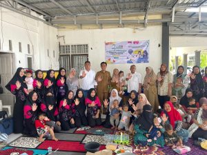Jhonlin Group Gelar Program Pemberian Makanan Tambahan Balita di Desa Gunung Antasari