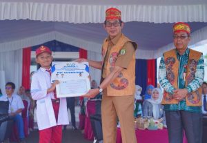 Peringati Hardiknas 2025, Wabup Balangan Serukan Gotong Royong Wujudkan Pendidikan Bermutu