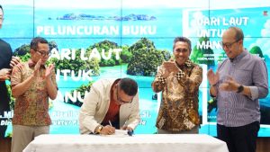 "Dari Laut untuk Manusia", Buku yang Ungkap Potensi Wisata Bahari Indonesia