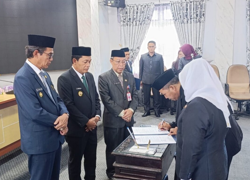 Bupati Balangan Lantik Puluhan Pejabat Baru, Dorong Profesionalisme dan Inovasi Pelayanan Publik