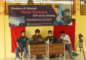 Disdukcapil Balangan Jemput Bola: Perekaman KTP-el Lewat Program “Sweet Seventeen”