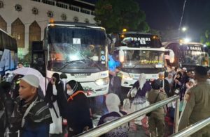 Kotabaru Sambut Kepulangan Jemaah Haji, Satu Wafat dan Satu Dirawat