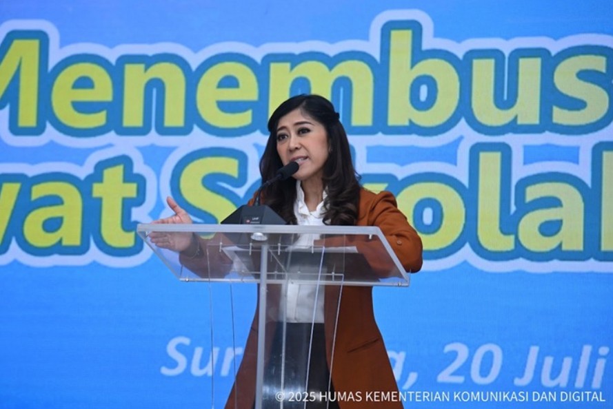 Menkomdigi Ajak Media Kawal Informasi Akurat Tentang Sekolah Rakyat