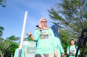 Wali Kota Banjarbaru Resmi Buka Kemah Wisata 2025 di Kebun Raya Banua