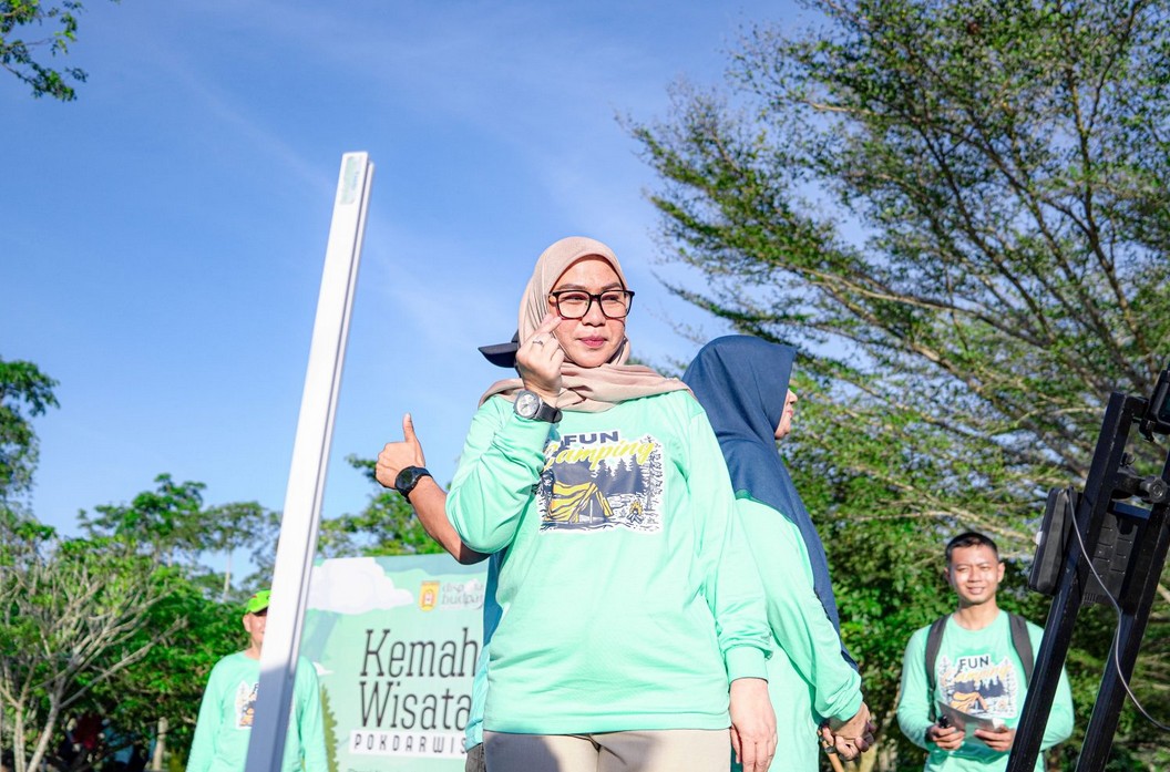 Wali Kota Banjarbaru Resmi Buka Kemah Wisata 2025 di Kebun Raya Banua