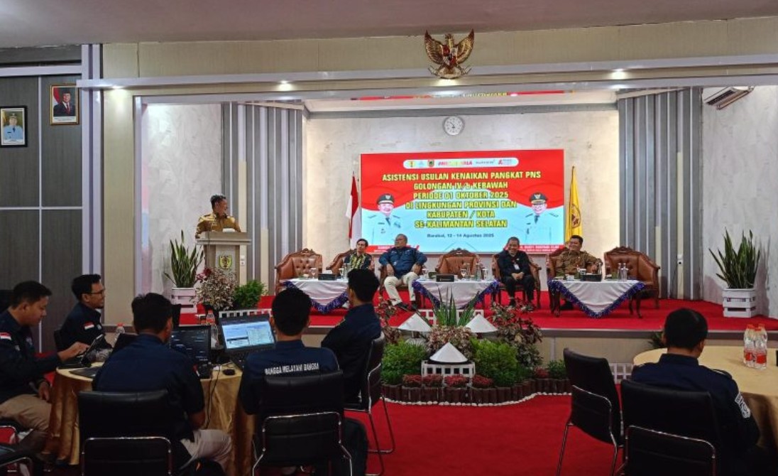 Bupati HST Buka Asistensi Kenaikan Pangkat PNS Golongan IV/b ke Bawah