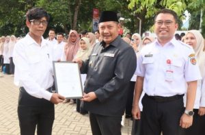 Bupati HST Dorong Guru PPPK Siapkan Generasi Emas 2045