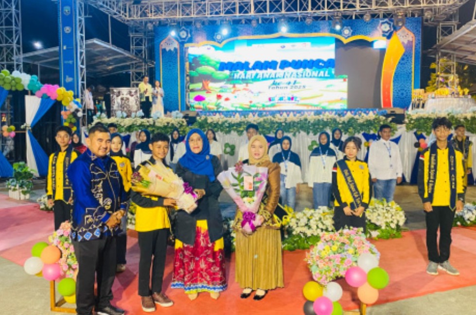 Kotabaru Kukuhkan Bunda Forum Anak Daerah, Rayakan HAN 2025 dengan Meriah