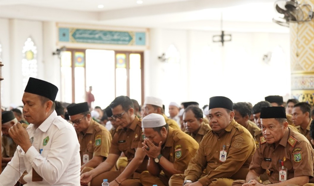 Peringati Hari Jadi ke-75 Kalsel, Pemkab Tanah Bumbu Gelar Salat Hajat dan Doa Bersama