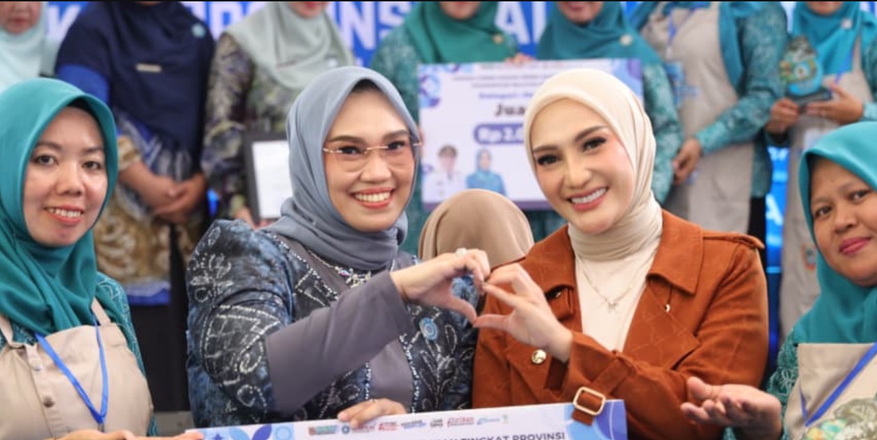 Tanah Bumbu Raih Juara 3 Lomba Masak Serba Ikan Kategori Menu Keluarga