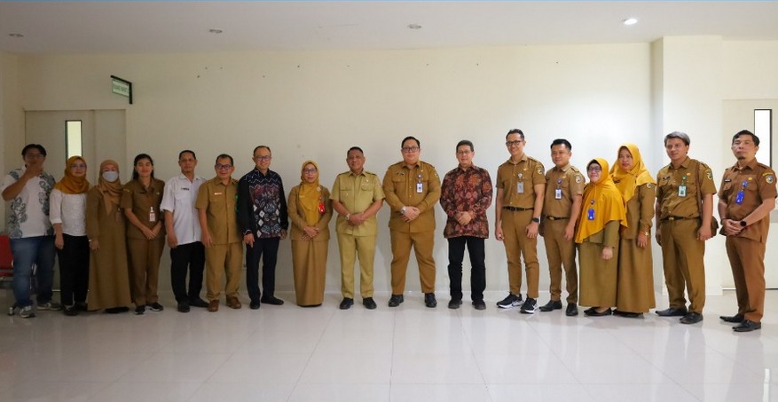 Wabup Tala Apresiasi Visitasi Layanan Uro-Nefrologi di RSUD Hadji Boejasin