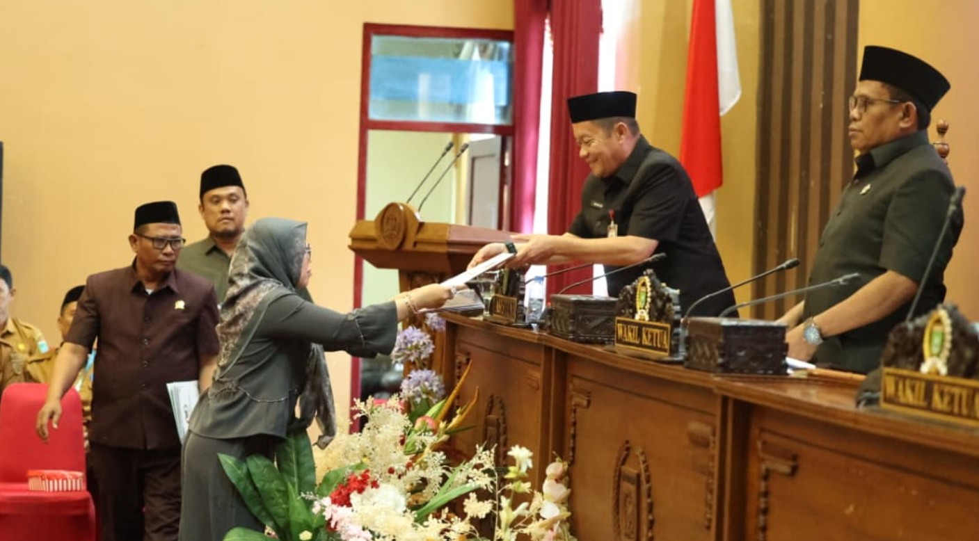 Bupati Andi Rudi Latif: Raperda Baru untuk Kesehatan dan Keadilan Usaha
