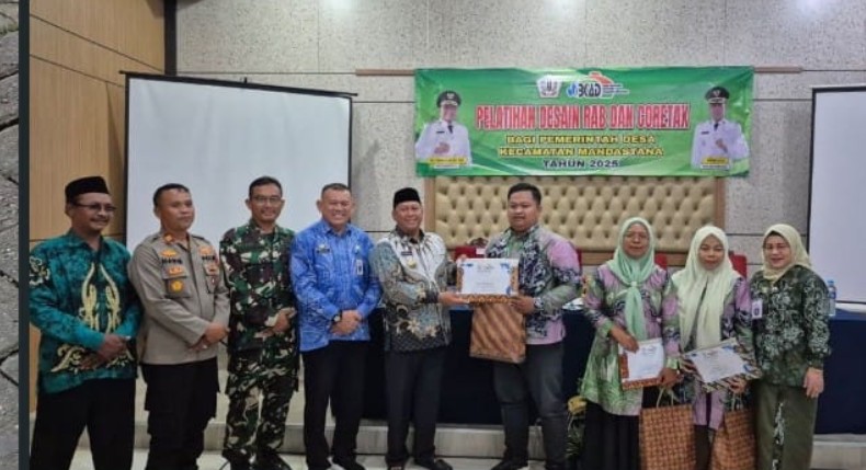 Bupati Barito Kuala Tekankan Tertib Administrasi Desa di Penutupan Pelatihan RAB dan Coretax