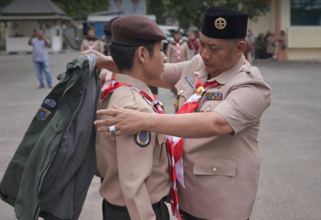 Bupati Samsul Rizal Lepas Kontingen Pramuka HST ke Jamda Kalsel